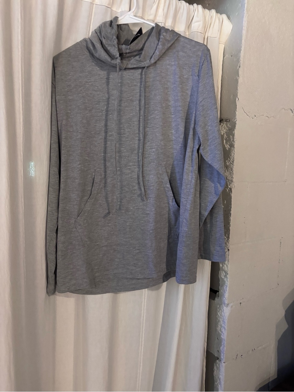 Light Gray Women’s Hooded Pullover Sweater